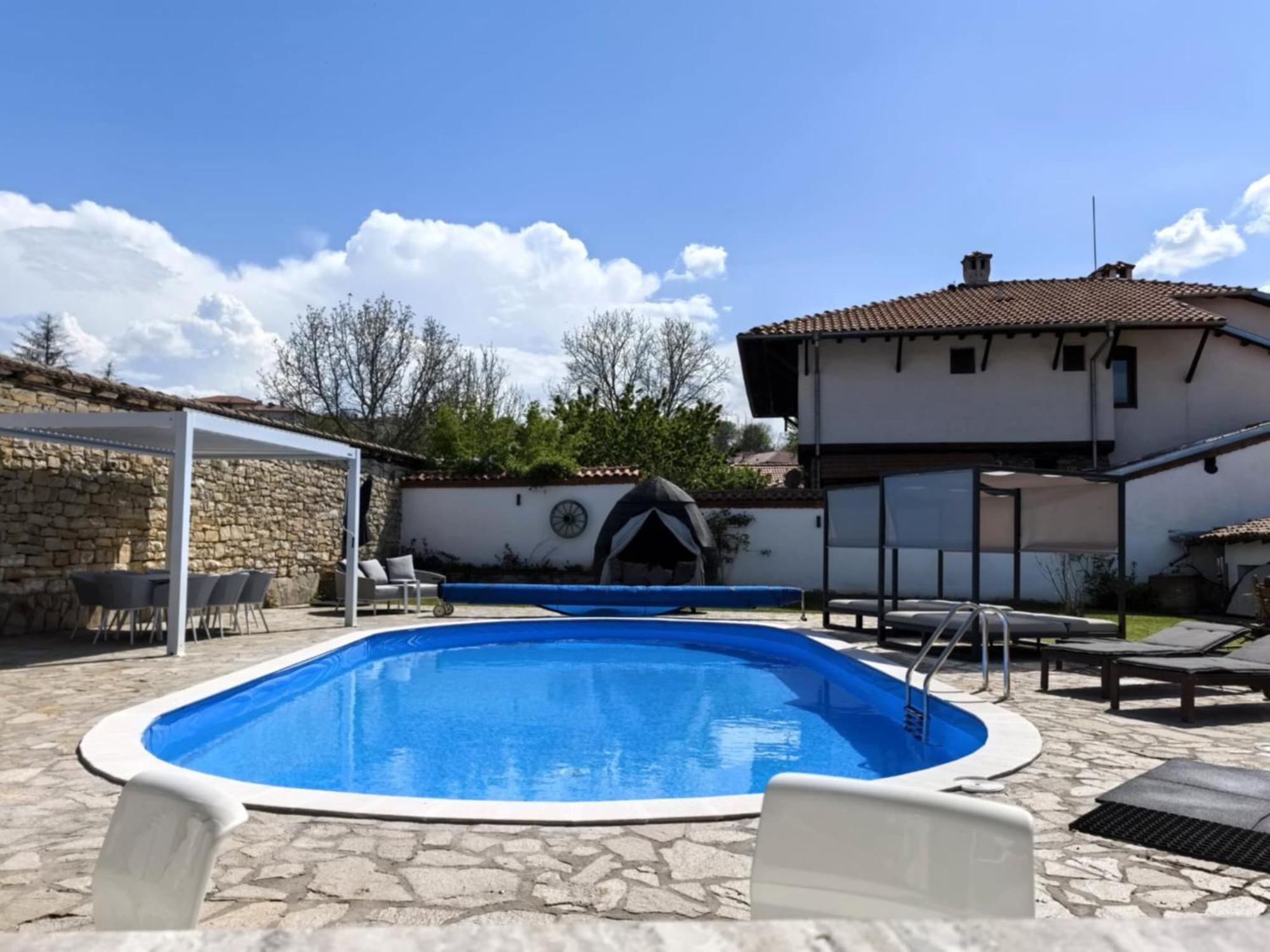 Angliiska Villa *